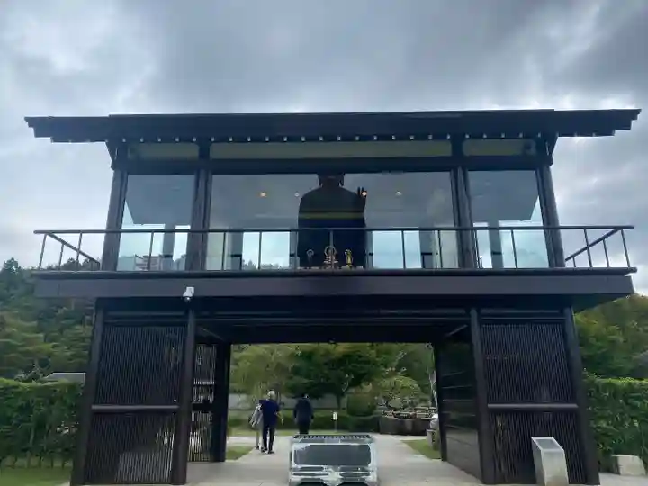 東本願寺本廟 牛久浄苑(牛久大仏)(茨城県)