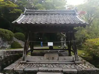 観心寺の手水舎