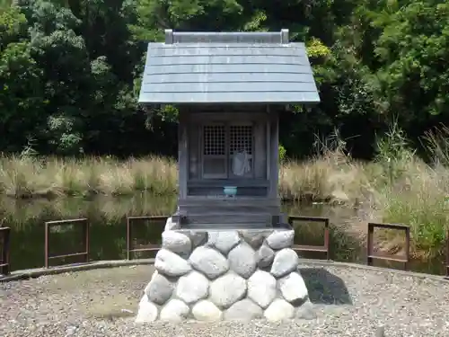 松秀寺の末社