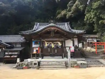 石上布都魂神社の本殿・本堂
