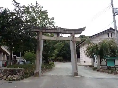 賣布神社の鳥居