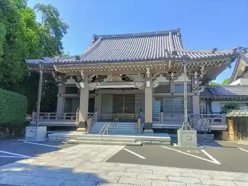 法持寺の本殿・本堂