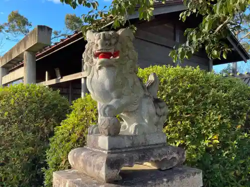 日和神社の{uncategorized: "未分類", other: "その他", undefined: "問題あり", building: "その他建物", grave: "お墓", sacred_gate: "鳥居", guardian: "狛犬", statue: "像", buddha: "仏像", history: "歴史", nature: "自然", garden: "庭園", animal: "動物", pagoda: "塔", temizu: "手水舎", mountain_gate: "山門・神門", sanctuary: "本殿・本堂", subordinate: "末社・摂社", art: "芸術", scenery: "景色", jizo: "地蔵", ema: "絵馬", goshuin: "御朱印", omikuji: "おみくじ", items: "授与品その他", amulet: "お守り", goshuincho: "御朱印帳", eats: "食事", festival: "お祭り", votive_dance: "神楽", shichigosan: "七五三参", wedding: "結婚式", experience: "体験その他", initially: "初詣", around: "周辺", anti_infection: "感染症対策"}