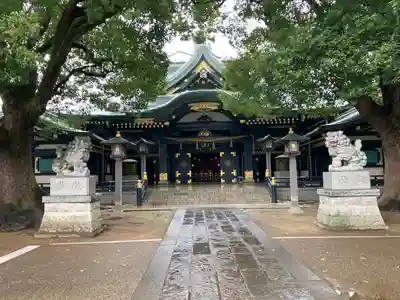穴八幡宮の本殿・本堂