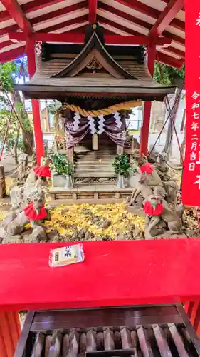 花園神社の本殿・本堂