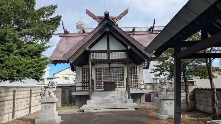 上白石神社の本殿・本堂