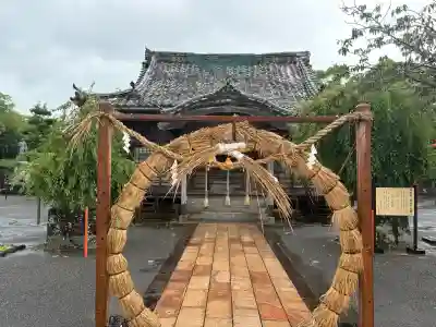 大村神社の{uncategorized: "未分類", other: "その他", undefined: "問題あり", building: "その他建物", grave: "お墓", sacred_gate: "鳥居", guardian: "狛犬", statue: "像", buddha: "仏像", history: "歴史", nature: "自然", garden: "庭園", animal: "動物", pagoda: "塔", temizu: "手水舎", mountain_gate: "山門・神門", sanctuary: "本殿・本堂", subordinate: "末社・摂社", art: "芸術", scenery: "景色", jizo: "地蔵", ema: "絵馬", goshuin: "御朱印", omikuji: "おみくじ", items: "授与品その他", amulet: "お守り", goshuincho: "御朱印帳", eats: "食事", festival: "お祭り", votive_dance: "神楽", shichigosan: "七五三参", wedding: "結婚式", experience: "体験その他", initially: "初詣", around: "周辺", anti_infection: "感染症対策"}