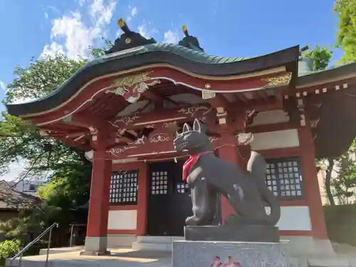 稲荷神社の狛犬