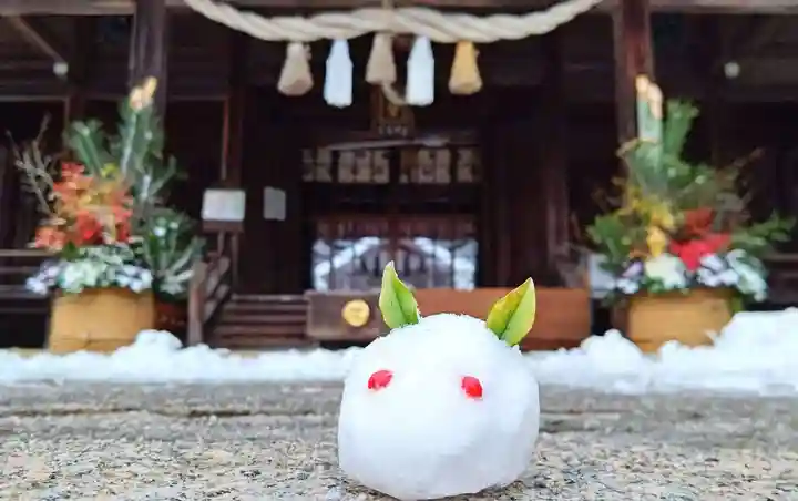 船川八幡宮の本殿・本堂