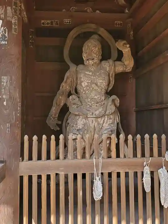 鶴林寺の像