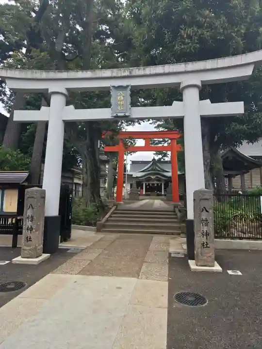 天沼八幡神社の{uncategorized: "未分類", other: "その他", undefined: "問題あり", building: "その他建物", grave: "お墓", sacred_gate: "鳥居", guardian: "狛犬", statue: "像", buddha: "仏像", history: "歴史", nature: "自然", garden: "庭園", animal: "動物", pagoda: "塔", temizu: "手水舎", mountain_gate: "山門・神門", sanctuary: "本殿・本堂", subordinate: "末社・摂社", art: "芸術", scenery: "景色", jizo: "地蔵", ema: "絵馬", goshuin: "御朱印", omikuji: "おみくじ", items: "授与品その他", amulet: "お守り", goshuincho: "御朱印帳", eats: "食事", festival: "お祭り", votive_dance: "神楽", shichigosan: "七五三参", wedding: "結婚式", experience: "体験その他", initially: "初詣", around: "周辺", anti_infection: "感染症対策"}