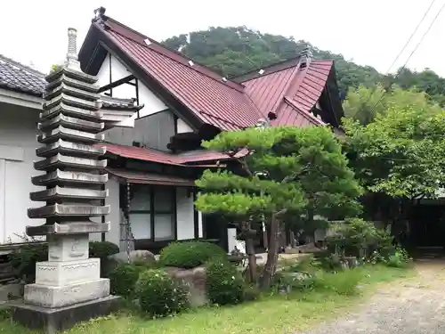 積翠寺の塔