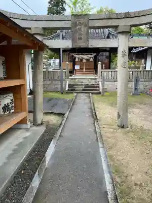 御建神社の{uncategorized: "未分類", other: "その他", undefined: "問題あり", building: "その他建物", grave: "お墓", sacred_gate: "鳥居", guardian: "狛犬", statue: "像", buddha: "仏像", history: "歴史", nature: "自然", garden: "庭園", animal: "動物", pagoda: "塔", temizu: "手水舎", mountain_gate: "山門・神門", sanctuary: "本殿・本堂", subordinate: "末社・摂社", art: "芸術", scenery: "景色", jizo: "地蔵", ema: "絵馬", goshuin: "御朱印", omikuji: "おみくじ", items: "授与品その他", amulet: "お守り", goshuincho: "御朱印帳", eats: "食事", festival: "お祭り", votive_dance: "神楽", shichigosan: "七五三参", wedding: "結婚式", experience: "体験その他", initially: "初詣", around: "周辺", anti_infection: "感染症対策"}