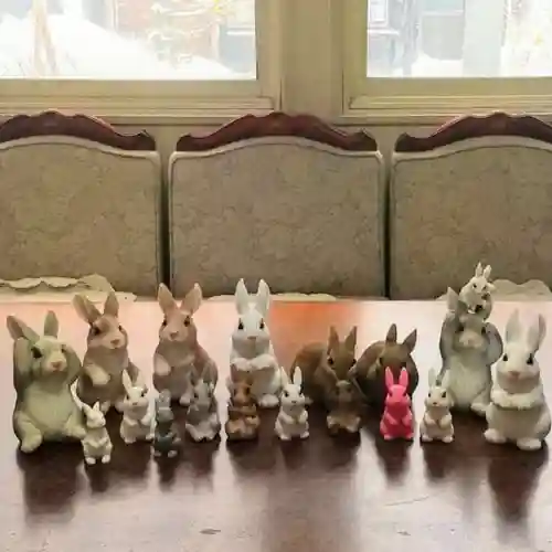 彌彦神社　(伊夜日子神社)の像