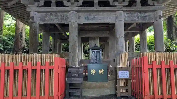 日石寺の塔