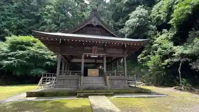 守山八幡宮の本殿・本堂