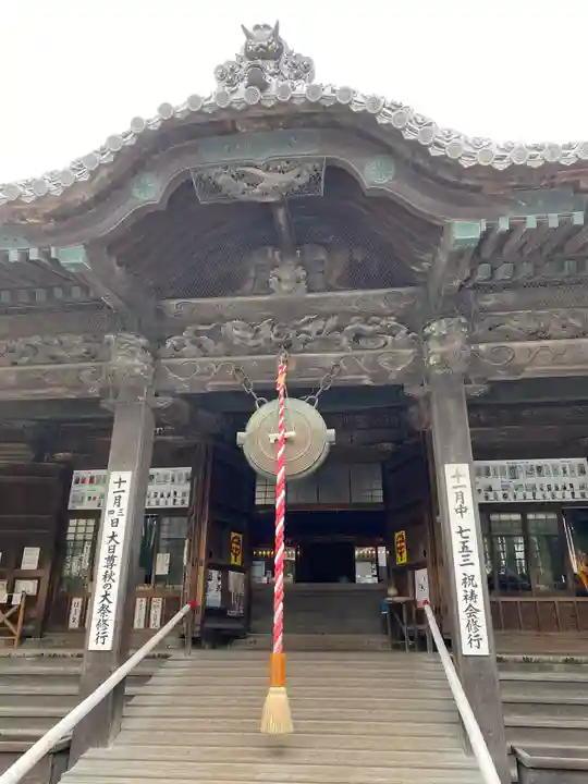 鑁阿寺の本殿・本堂