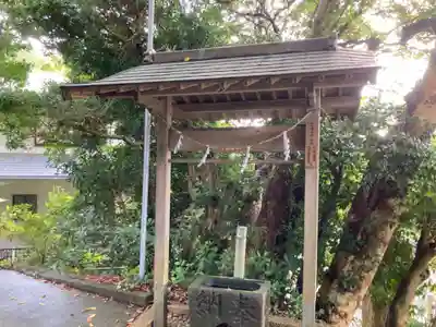 祖母神社の手水舎