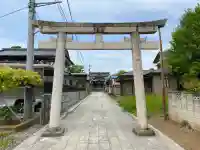 板倉雷電神社の{uncategorized: "未分類", other: "その他", undefined: "問題あり", building: "その他建物", grave: "お墓", sacred_gate: "鳥居", guardian: "狛犬", statue: "像", buddha: "仏像", history: "歴史", nature: "自然", garden: "庭園", animal: "動物", pagoda: "塔", temizu: "手水舎", mountain_gate: "山門・神門", sanctuary: "本殿・本堂", subordinate: "末社・摂社", art: "芸術", scenery: "景色", jizo: "地蔵", ema: "絵馬", goshuin: "御朱印", omikuji: "おみくじ", items: "授与品その他", amulet: "お守り", goshuincho: "御朱印帳", eats: "食事", festival: "お祭り", votive_dance: "神楽", shichigosan: "七五三参", wedding: "結婚式", experience: "体験その他", initially: "初詣", around: "周辺", anti_infection: "感染症対策"}