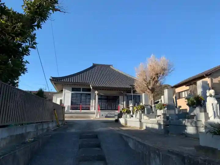 慈眼寺の本殿・本堂