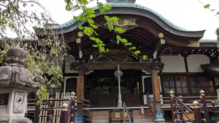 井口院の本殿・本堂