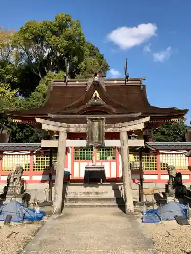 錦織神社の鳥居