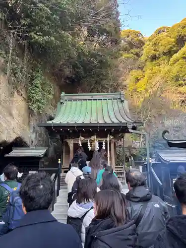 銭洗弁財天宇賀福神社(神奈川県)