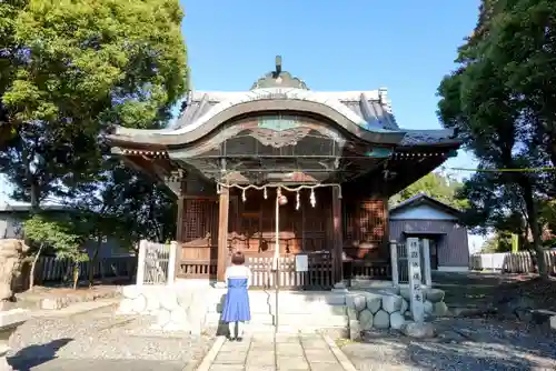 伊富神社の本殿・本堂