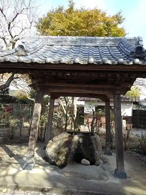 地蔵院の手水舎