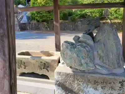 生矢神社の手水舎