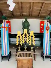 白鷺神社の像