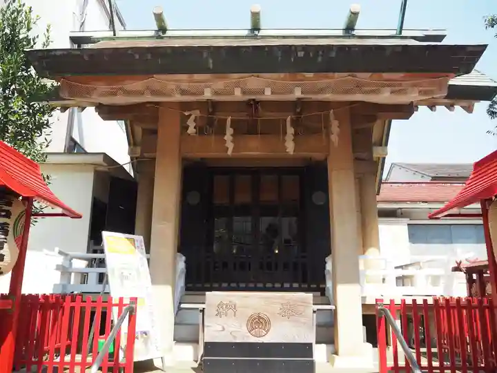 皆中稲荷神社の本殿・本堂