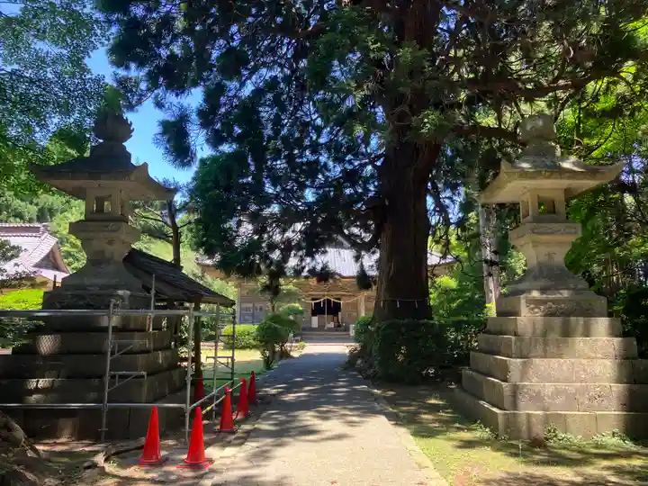 牛尾神社(新潟県)