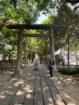 越ヶ谷久伊豆神社の{uncategorized: "未分類", other: "その他", undefined: "問題あり", building: "その他建物", grave: "お墓", sacred_gate: "鳥居", guardian: "狛犬", statue: "像", buddha: "仏像", history: "歴史", nature: "自然", garden: "庭園", animal: "動物", pagoda: "塔", temizu: "手水舎", mountain_gate: "山門・神門", sanctuary: "本殿・本堂", subordinate: "末社・摂社", art: "芸術", scenery: "景色", jizo: "地蔵", ema: "絵馬", goshuin: "御朱印", omikuji: "おみくじ", items: "授与品その他", amulet: "お守り", goshuincho: "御朱印帳", eats: "食事", festival: "お祭り", votive_dance: "神楽", shichigosan: "七五三参", wedding: "結婚式", experience: "体験その他", initially: "初詣", around: "周辺", anti_infection: "感染症対策"}