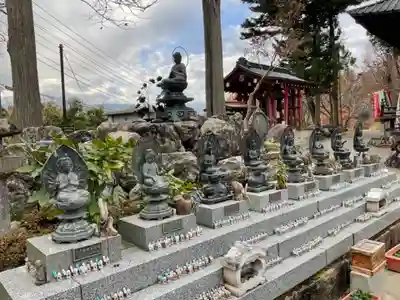 秩父札所１番　四萬部寺の仏像