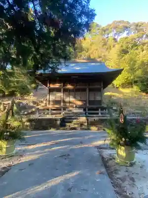 八幡宮の本殿・本堂