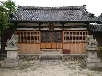 八幡神社の本殿