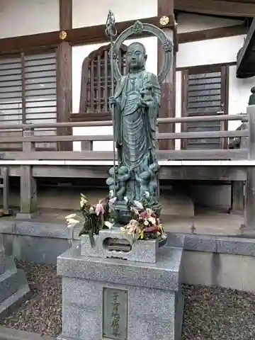 長久寺の地蔵