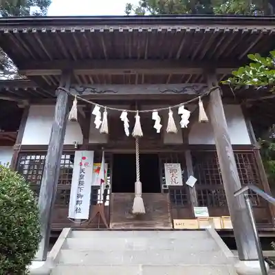 三峯神社の本殿・本堂