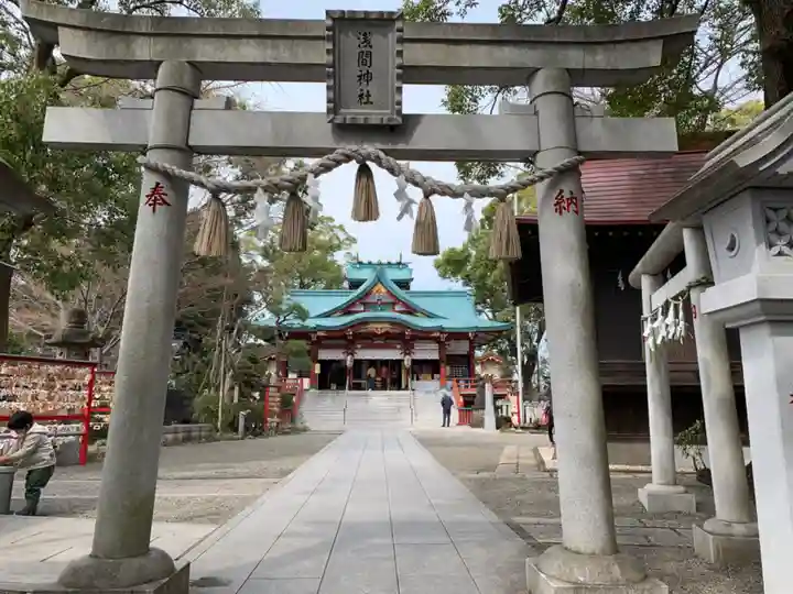多摩川浅間神社の鳥居