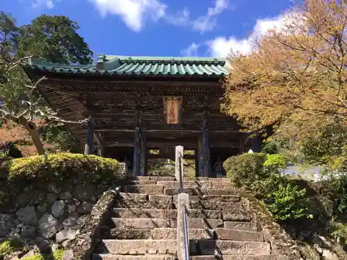 松尾寺の山門