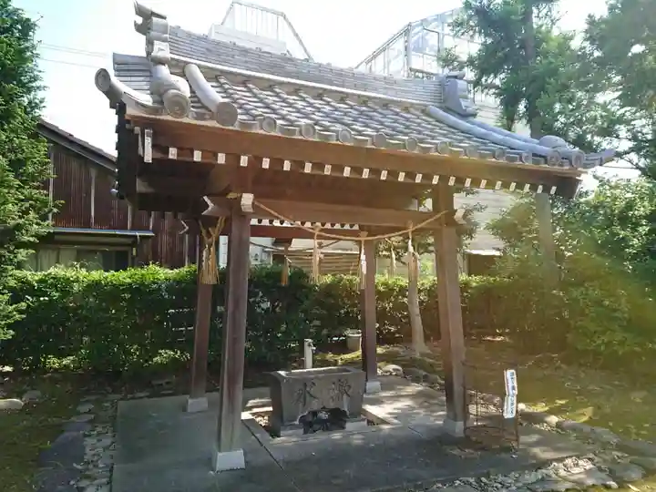 石作神社の手水舎