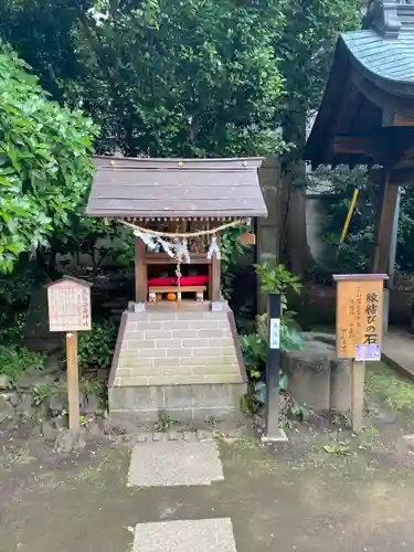 敷島神社の末社