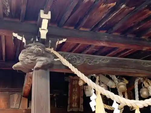 神明神社の芸術