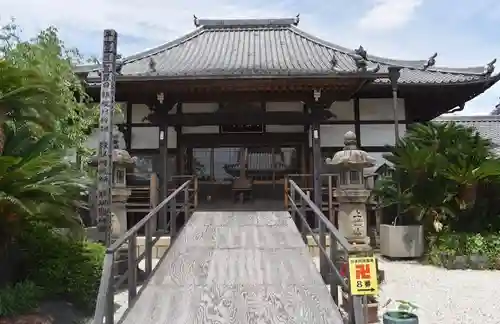 傳宗院の本殿・本堂