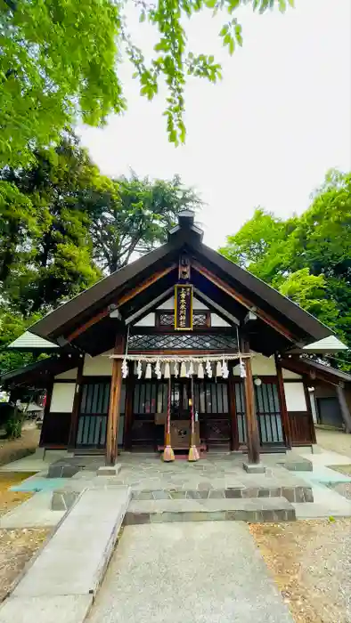 上青木氷川神社の本殿