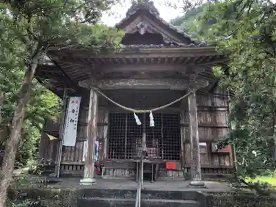 巨田神社の本殿・本堂