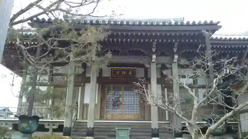 泉福寺の本殿