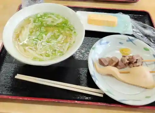 白鳥神社の食事