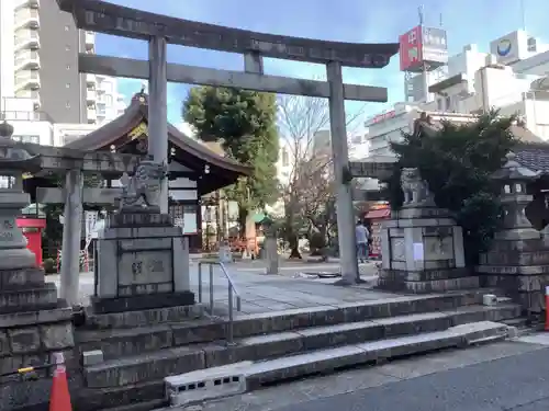 三輪神社の鳥居